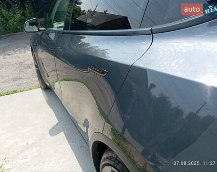 Серый Тесла Model Y, объемом двигателя 0 л и пробегом 113 тыс. км за 24500 $, фото 15 на Automoto.ua