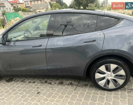Серый Тесла Model Y, объемом двигателя 0 л и пробегом 30 тыс. км за 25600 $, фото 9 на Automoto.ua