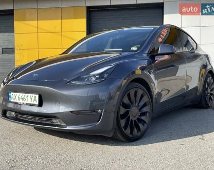 Тесла Model Y 2022 в Харькове на Automoto.ua Серый Тесла Model Y, объемом двигателя 0 л и пробегом 45 тыс. км за 28300 $, фото 3 на Automoto.ua