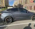 Серый Тесла Model Y, объемом двигателя 0 л и пробегом 44 тыс. км за 33000 $, фото 1 на Automoto.ua