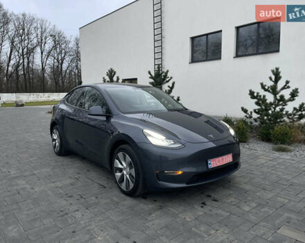 Сірий Тесла Model Y, об'ємом двигуна 0 л та пробігом 65 тис. км за 25500 $, фото 56 на Automoto.ua