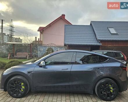 Серый Тесла Model Y, объемом двигателя 0 л и пробегом 30 тыс. км за 26800 $, фото 8 на Automoto.ua