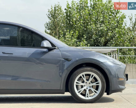 Тесла Model Y 2022 в Киеве на Automoto.ua Серый Тесла Model Y, объемом двигателя 0 л и пробегом 28 тыс. км за 29300 $, фото 16 на Automoto.ua