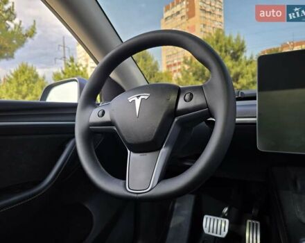 Серый Тесла Model Y, объемом двигателя 0 л и пробегом 34 тыс. км за 27500 $, фото 22 на Automoto.ua