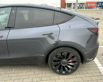 Серый Тесла Model Y, объемом двигателя 0 л и пробегом 58 тыс. км за 28500 $, фото 12 на Automoto.ua