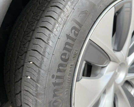 Тесла Model Y 2022 в Киеве на Automoto.ua Серый Тесла Model Y, объемом двигателя 0 л и пробегом 65 тыс. км за 26800 $, фото 11 на Automoto.ua