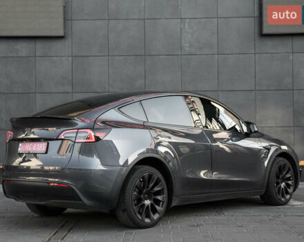 Серый Тесла Model Y, объемом двигателя 0 л и пробегом 148 тыс. км за 23500 $, фото 6 на Automoto.ua