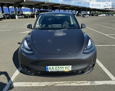 Серый Тесла Model Y, объемом двигателя 0 л и пробегом 15 тыс. км за 33500 $, фото 4 на Automoto.ua