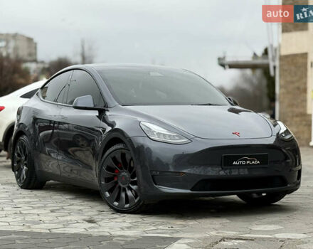 Серый Тесла Model Y, объемом двигателя 0 л и пробегом 53 тыс. км за 28000 $, фото 19 на Automoto.ua