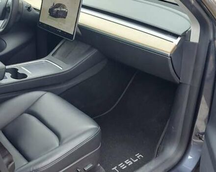 Тесла Model Y 2022 в Буче на Automoto.ua Серый Тесла Model Y, объемом двигателя 0 л и пробегом 144 тыс. км за 21300 $, фото 9 на Automoto.ua
