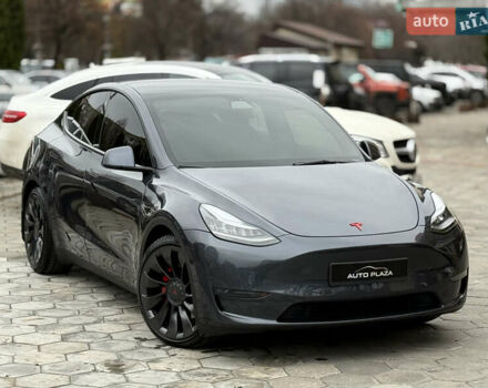 Серый Тесла Model Y, объемом двигателя 0 л и пробегом 53 тыс. км за 28000 $, фото 18 на Automoto.ua