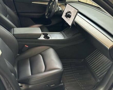 Тесла Model Y 2022 у Вінниці на Automoto.ua Сірий Тесла Model Y, об'ємом двигуна 0 л та пробігом 57 тис. км за 25500 $, фото 5 на Automoto.ua