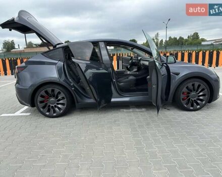 Сірий Тесла Model Y, об'ємом двигуна 0 л та пробігом 47 тис. км за 29999 $, фото 28 на Automoto.ua