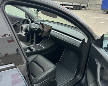 Серый Тесла Model Y, объемом двигателя 0 л и пробегом 58 тыс. км за 28500 $, фото 27 на Automoto.ua