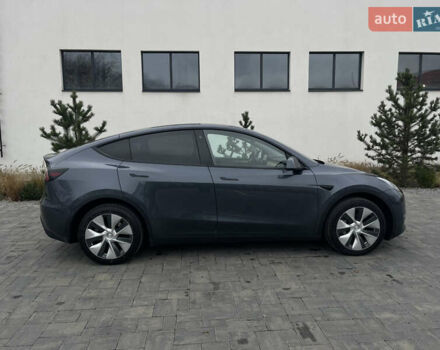 Сірий Тесла Model Y, об'ємом двигуна 0 л та пробігом 65 тис. км за 25500 $, фото 69 на Automoto.ua