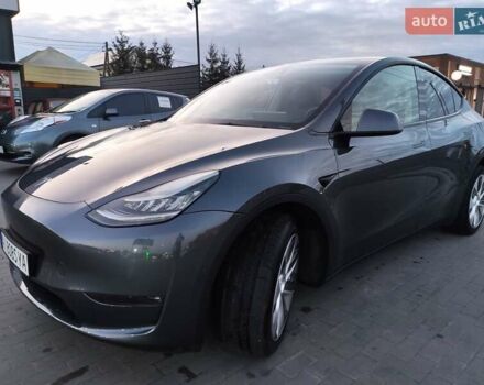 Серый Тесла Model Y, объемом двигателя 0 л и пробегом 74 тыс. км за 26999 $, фото 17 на Automoto.ua