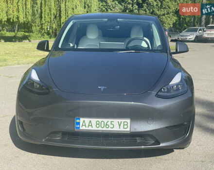 Серый Тесла Model Y, объемом двигателя 0 л и пробегом 51 тыс. км за 37000 $, фото 11 на Automoto.ua