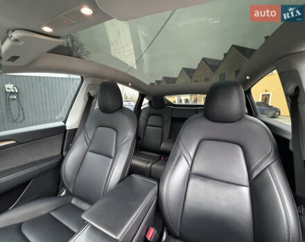 Сірий Тесла Model Y, об'ємом двигуна 0 л та пробігом 46 тис. км за 27500 $, фото 15 на Automoto.ua