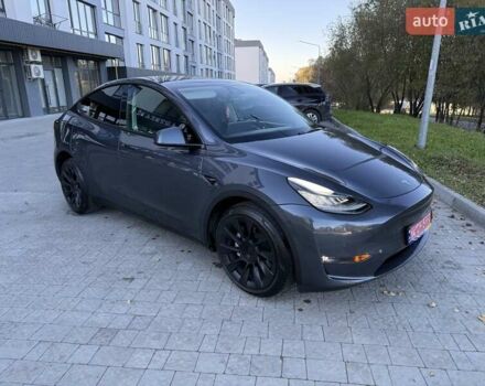 Серый Тесла Model Y, объемом двигателя 0 л и пробегом 38 тыс. км за 24999 $, фото 9 на Automoto.ua