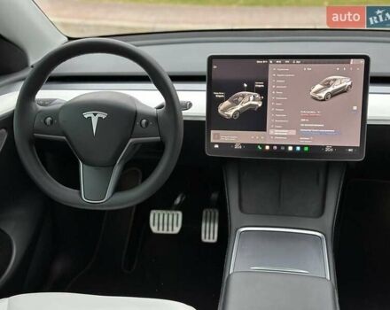 Сірий Тесла Model Y, об'ємом двигуна 0 л та пробігом 8 тис. км за 27900 $, фото 29 на Automoto.ua
