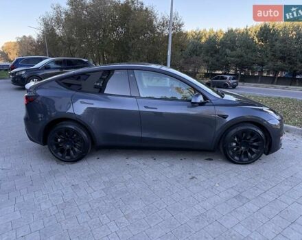 Серый Тесла Model Y, объемом двигателя 0 л и пробегом 38 тыс. км за 24999 $, фото 14 на Automoto.ua