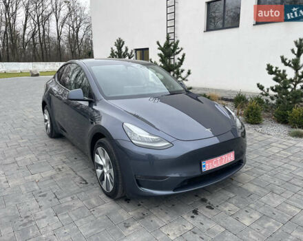 Сірий Тесла Model Y, об'ємом двигуна 0 л та пробігом 65 тис. км за 25500 $, фото 18 на Automoto.ua