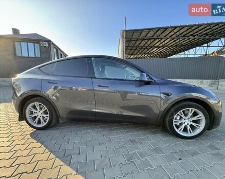 Серый Тесла Model Y, объемом двигателя 0 л и пробегом 135 тыс. км за 24500 $, фото 8 на Automoto.ua