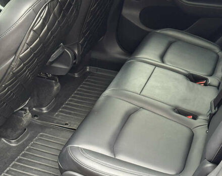 Серый Тесла Model Y, объемом двигателя 0 л и пробегом 58 тыс. км за 25000 $, фото 25 на Automoto.ua