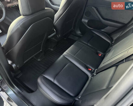 Серый Тесла Model Y, объемом двигателя 0 л и пробегом 100 тыс. км за 24500 $, фото 51 на Automoto.ua