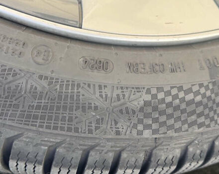 Серый Тесла Model Y, объемом двигателя 0 л и пробегом 140 тыс. км за 24500 $, фото 19 на Automoto.ua