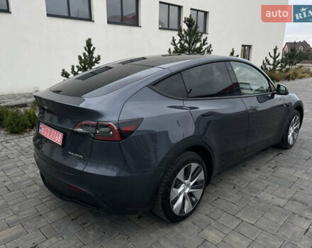 Сірий Тесла Model Y, об'ємом двигуна 0 л та пробігом 65 тис. км за 25500 $, фото 70 на Automoto.ua
