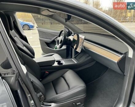 Сірий Тесла Model Y, об'ємом двигуна 0 л та пробігом 24 тис. км за 39900 $, фото 19 на Automoto.ua
