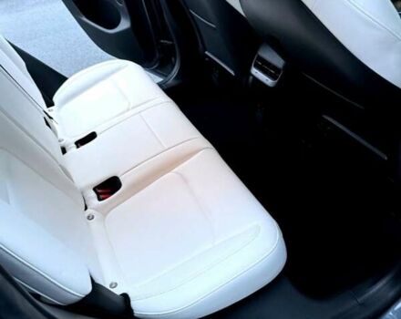 Сірий Тесла Model Y, об'ємом двигуна 0 л та пробігом 62 тис. км за 28000 $, фото 9 на Automoto.ua