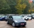 Серый Тесла Model Y, объемом двигателя 0 л и пробегом 61 тыс. км за 30999 $, фото 1 на Automoto.ua