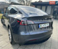 Серый Тесла Model Y, объемом двигателя 0 л и пробегом 45 тыс. км за 27999 $, фото 3 на Automoto.ua