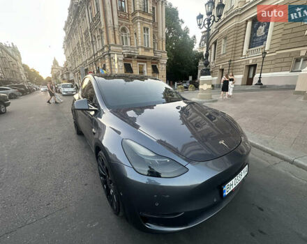 Серый Тесла Model Y, объемом двигателя 0 л и пробегом 130 тыс. км за 25000 $, фото 7 на Automoto.ua