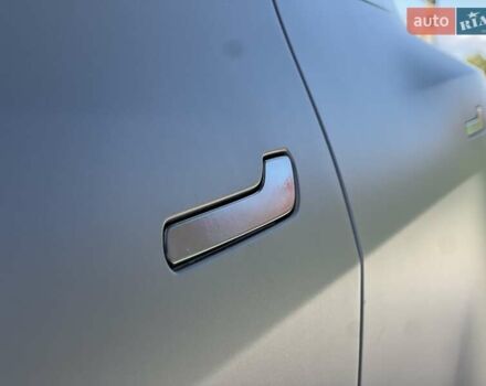 Серый Тесла Model Y, объемом двигателя 0 л и пробегом 25 тыс. км за 27000 $, фото 31 на Automoto.ua