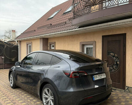 Серый Тесла Model Y, объемом двигателя 0 л и пробегом 156 тыс. км за 24900 $, фото 16 на Automoto.ua