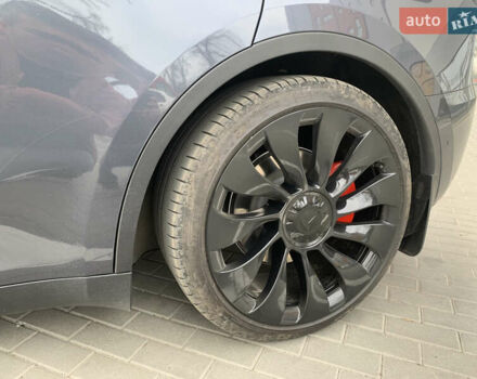 Серый Тесла Model Y, объемом двигателя 0 л и пробегом 29 тыс. км за 32700 $, фото 28 на Automoto.ua
