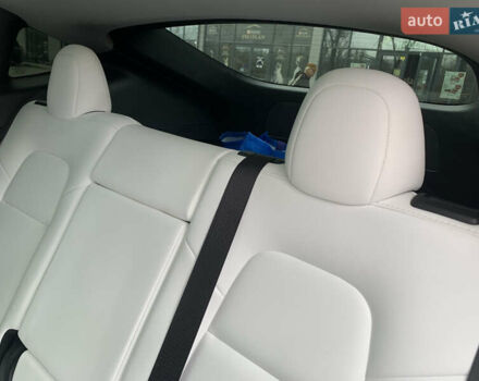 Серый Тесла Model Y, объемом двигателя 0 л и пробегом 29 тыс. км за 32700 $, фото 24 на Automoto.ua