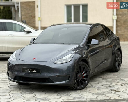 Серый Тесла Model Y, объемом двигателя 0 л и пробегом 53 тыс. км за 28000 $, фото 11 на Automoto.ua