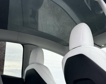 Серый Тесла Model Y, объемом двигателя 0 л и пробегом 26 тыс. км за 28900 $, фото 46 на Automoto.ua