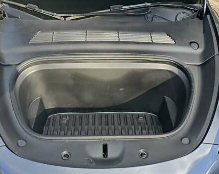 Сірий Тесла Model Y, об'ємом двигуна 0 л та пробігом 67 тис. км за 26000 $, фото 25 на Automoto.ua