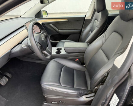Тесла Model Y 2022 в Киеве на Automoto.ua Серый Тесла Model Y, объемом двигателя 0 л и пробегом 65 тыс. км за 26800 $, фото 8 на Automoto.ua