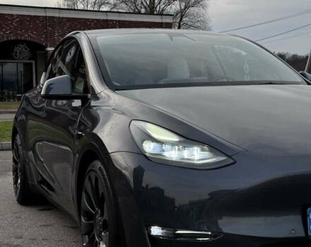 Серый Тесла Model Y, объемом двигателя 0 л и пробегом 26 тыс. км за 28900 $, фото 17 на Automoto.ua