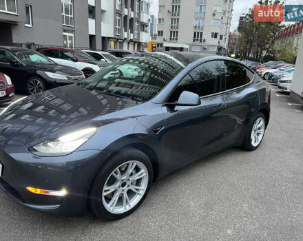 Сірий Тесла Model Y, об'ємом двигуна 0 л та пробігом 35 тис. км за 25900 $, фото 1 на Automoto.ua