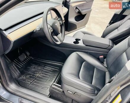 Сірий Тесла Model Y, об'ємом двигуна 0 л та пробігом 23 тис. км за 29650 $, фото 7 на Automoto.ua