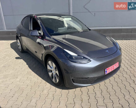 Серый Тесла Model Y, объемом двигателя 0 л и пробегом 140 тыс. км за 24500 $, фото 10 на Automoto.ua