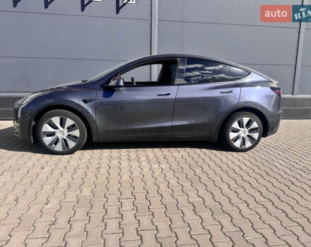 Серый Тесла Model Y, объемом двигателя 0 л и пробегом 140 тыс. км за 24500 $, фото 4 на Automoto.ua