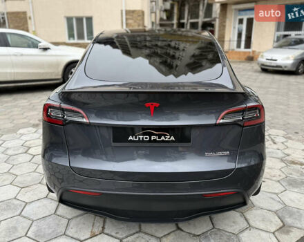 Серый Тесла Model Y, объемом двигателя 0 л и пробегом 53 тыс. км за 28000 $, фото 28 на Automoto.ua